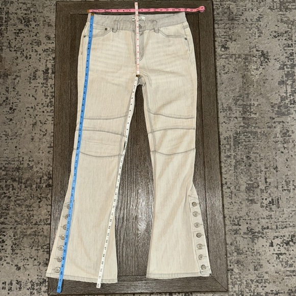 Free People Skylar Button Cuff Flare Jeans Sequoia - Picture 12 of 14